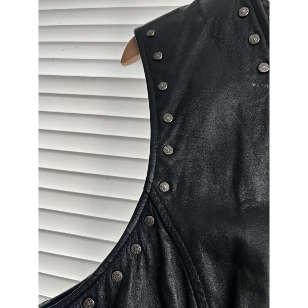 Harley-Davidson Women's 1W Leather Motorcycle Vest Studded Zip Black Biker